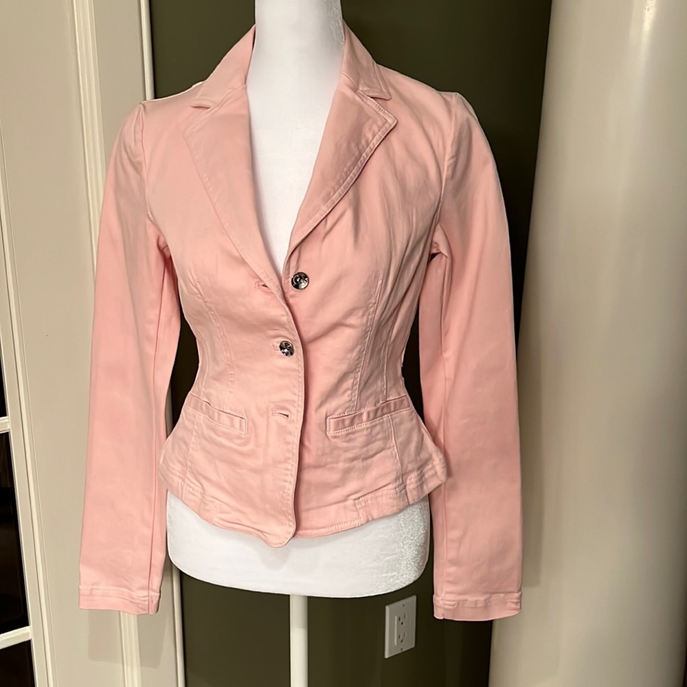 Worth pink blazer/jacket NEW.  Size 2